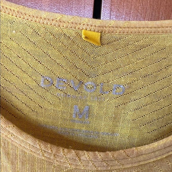 Devold women’s thin merino wool tshirt - Picture 2 of 6